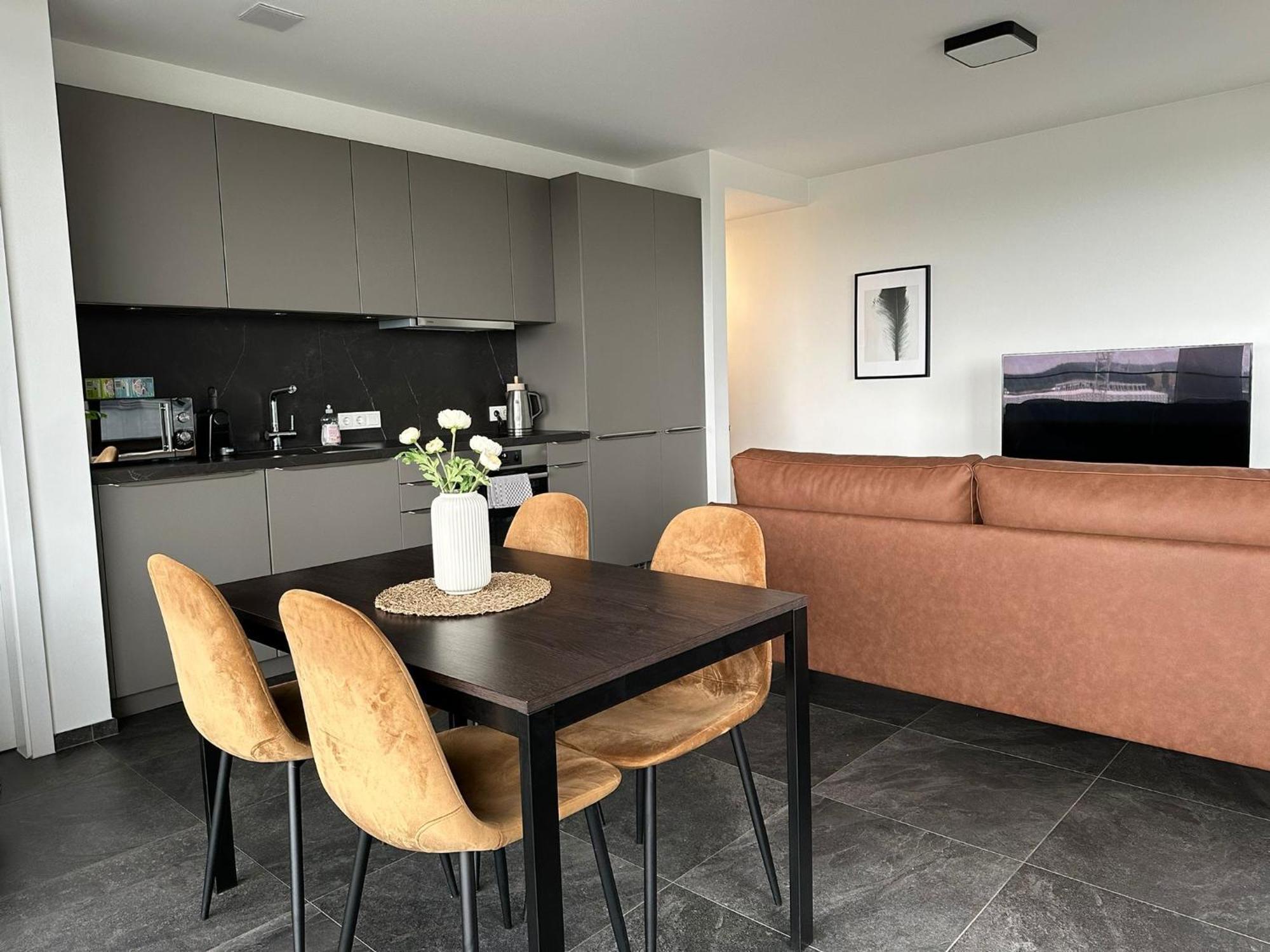 Appartement De Luxe 1 Chambre A Coucher, Centre Commercial, Piscine Et Fitness Luxemburg Kültér fotó
